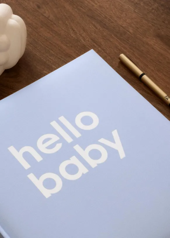 Babyalbum Hello Baby Blå - 29x32 cm (60 vita sidor / 30 blad)