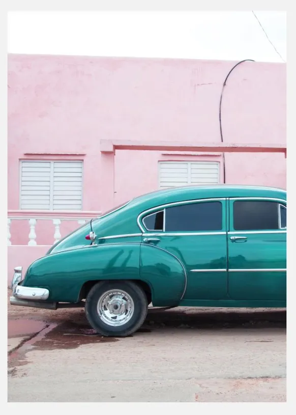 Blue Car At Pink Wall Canvastavla (30x40 cm)