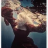 Drown In Dress Canvastavla (30x40 cm)