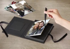 Fun Fotobox - Svart (Passar 70 st bilder i 10x15 / 13x18 cm format)