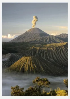 Green Volcano Canvastavla (30x40 cm)