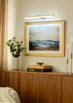 KAILA Glow Batteridriven Tavelbelysning 55 cm - Guld