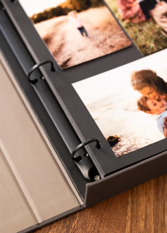 KAILA JOURNEY Black - Coffee Table Photo Album (60 Svarta Sidor / 30 Blad)