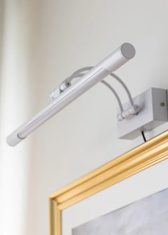KAILA Lumos Tavelbelysning 50 cm - Vit