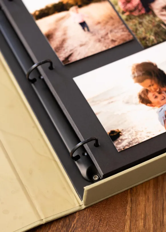 KAILA MEMORIES Vanilla - Coffee Table Photo Album (60 Svarta Sidor / 30 Blad)