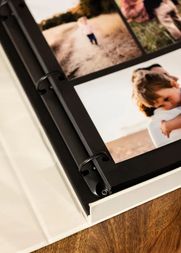 KAILA MOMENTS Creme - Coffee Table Photo Album (60 Svarta Sidor / 30 Blad)