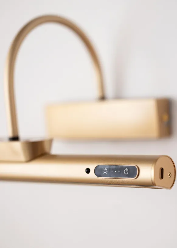 KAILA Spark Batteridriven Tavelbelysning 35 cm - Guld