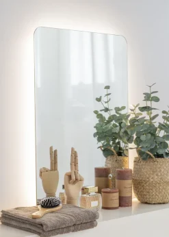 KAILA Spegel Soft Edges LED 50x70 cm
