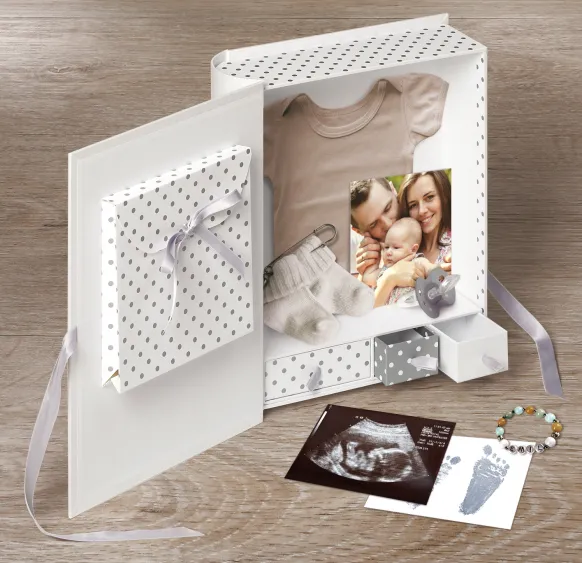 Little Foot Babybox Gråvit