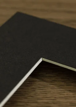 Passepartout Canson Svart (Vit kärna) 24x30 cm (16,78x21,86)