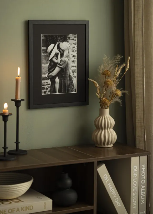 Passepartout Svart Standard (Vit kärna) 60x80 cm (49x64)