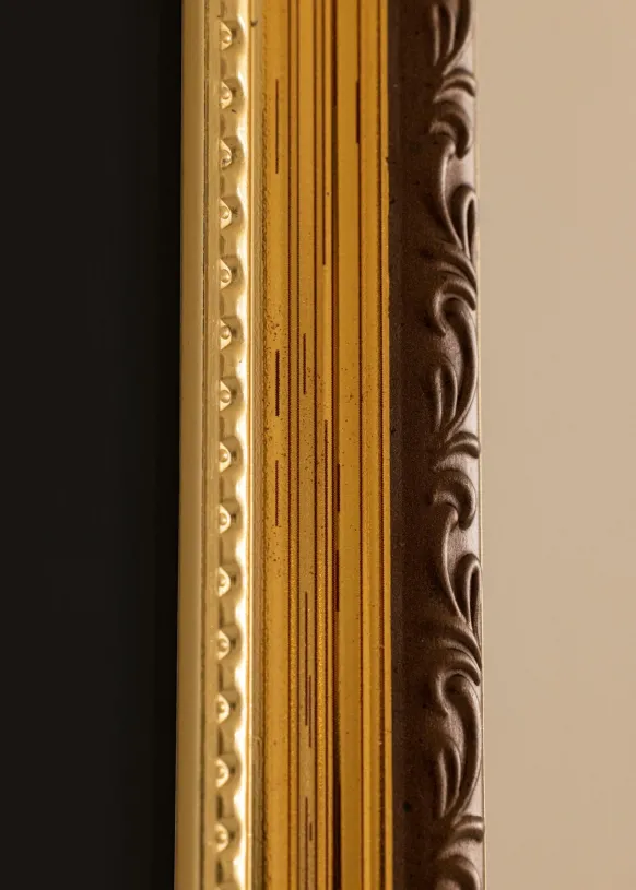 Ram Abisko Guld 50x70 cm - Passepartout Svart 40x60 cm