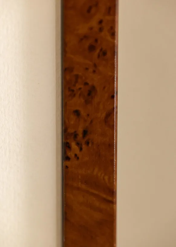 Ram Ares Valnöt 18x24 cm - Passepartout Vit 13x18 cm