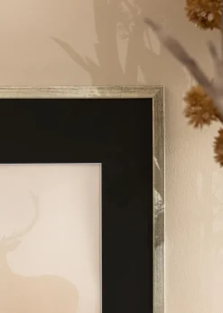 Ram Galant Silver 40x50 cm - Passepartout Svart 27x35 cm