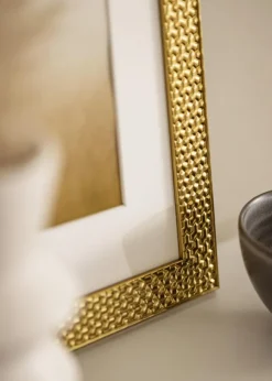 Ram Grace Guld 30x40 cm