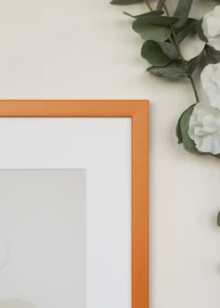 Ram Kent Orange 30x40 cm - Passepartout Vit 21x29,7 cm