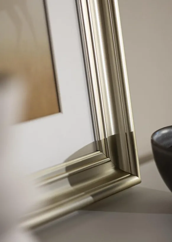 Ram Mora Premium Silver - Valfri Storlek (Akrylglas)