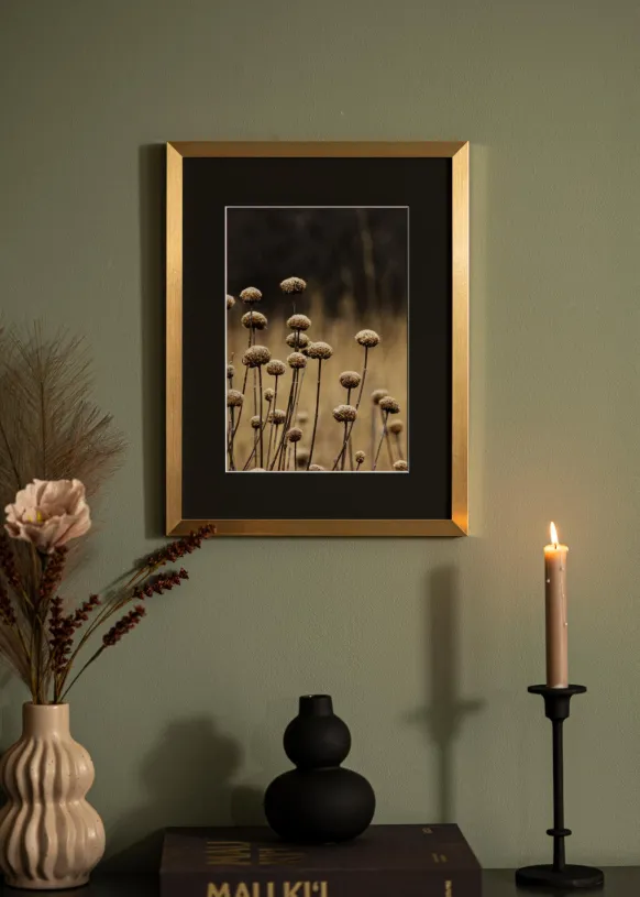 Ram Selection Guld 60x80 cm - Passepartout Svart 50x70 cm