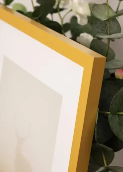 Ram Selection Pineapple Yellow 42x59.4 cm (A2)