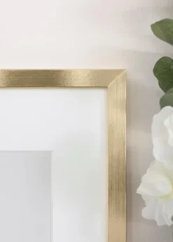 Ram Trendy Guld 13x18 cm - Passepartout Vit 9x13 cm