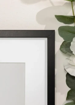 Ram Trendy Svart 40x55 cm - Passepartout Vit 31x46 cm