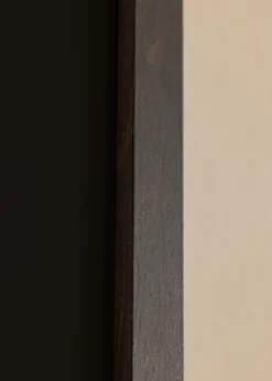 Ram Trendy Valnöt 20x25 cm - Passepartout Svart 13x19,5 cm