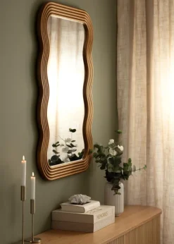 Spegel Wavy Guld 70x100 cm