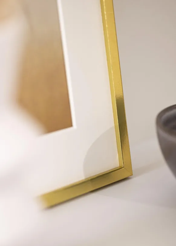 Tavelram Guld Smal 40 x 50 cm