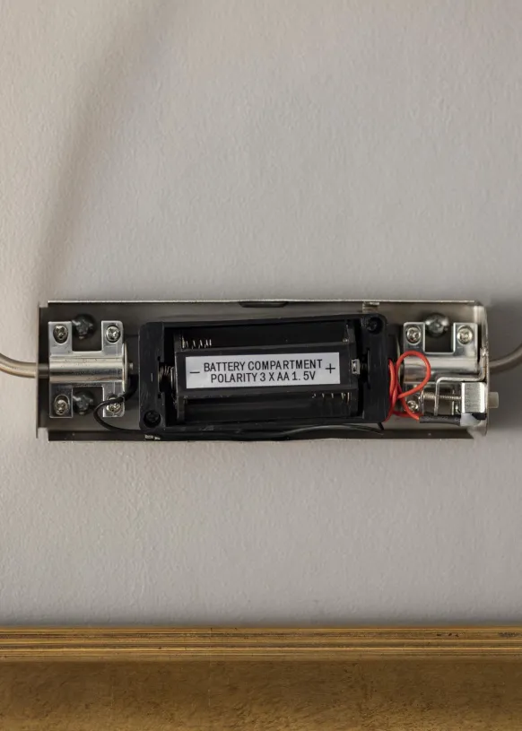 Tommy batteridriven LED 21 cm tavelbelysning - Silver